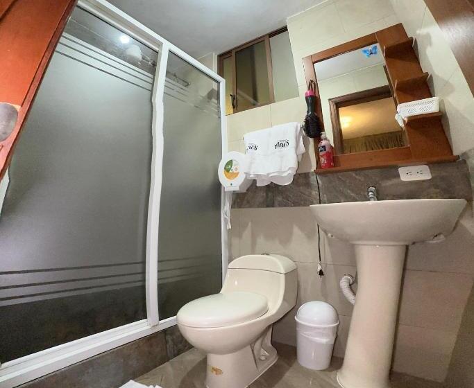 Ani S Hotel Y Restaurant