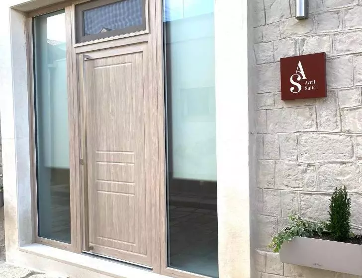 Aamiaismajoitus (B&B) Avril Suite