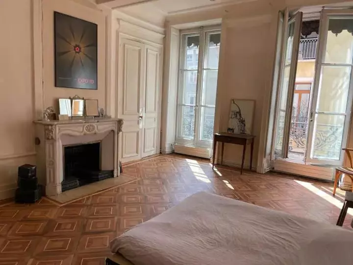ベッドアンドブレックファースト Chambre Spacieuse Dans Magnifique Appartement Xvii