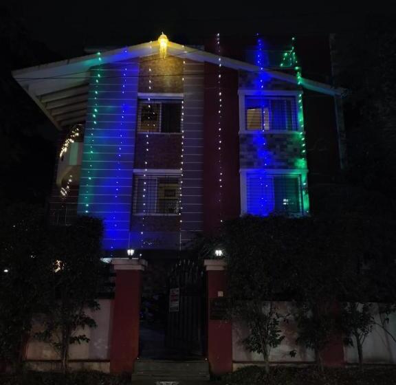 تختخواب و صبحانه Kale S Bungalow