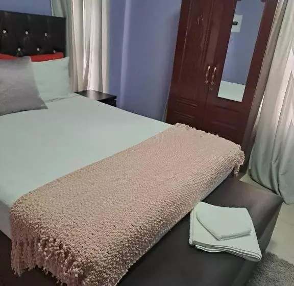 تختخواب و صبحانه Virgin Guesthouse