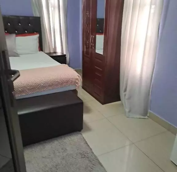تختخواب و صبحانه Virgin Guesthouse