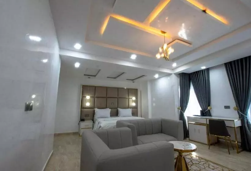 De Grand Hotel And Rooftop