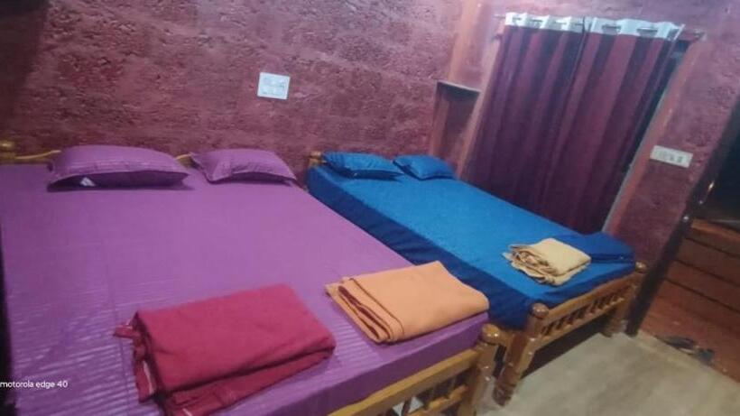 هتل Aisiri Comforts