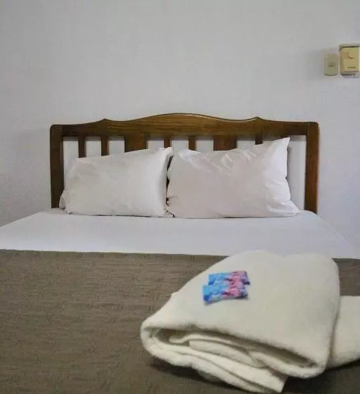 Hotelli Coconut Beach House