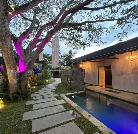 ホテル Suites Lounge Cañasgordas