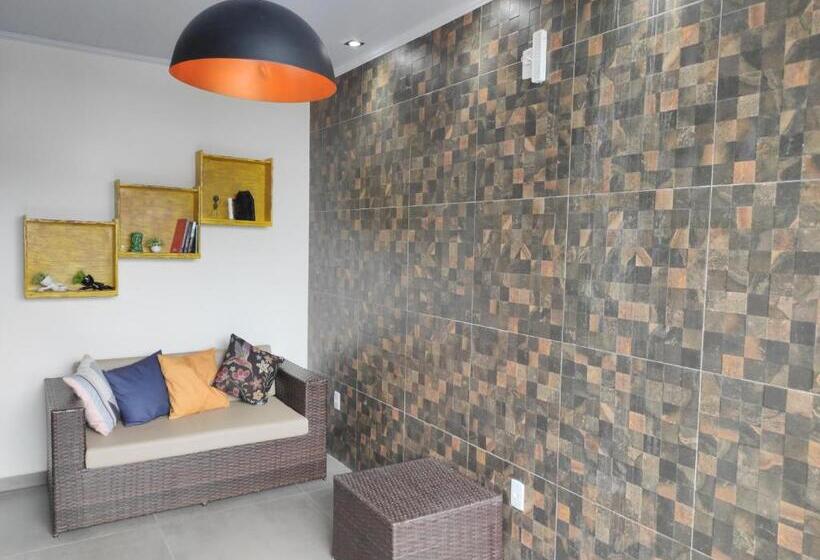 هتل Vitória Suítes   Vila De São Jorge