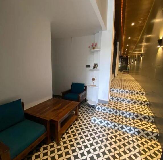 Hotell Woods Kaichi Dham