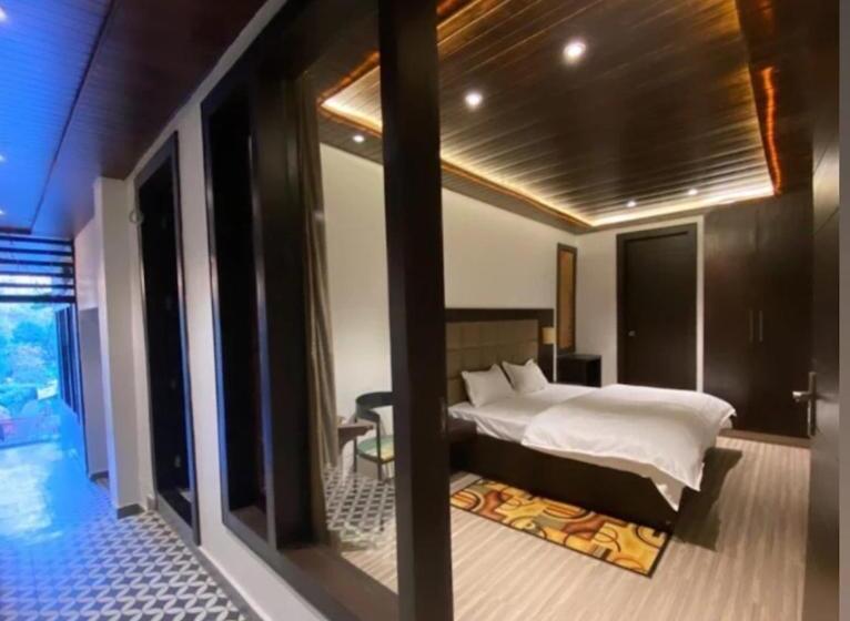 Hotell Woods Kaichi Dham