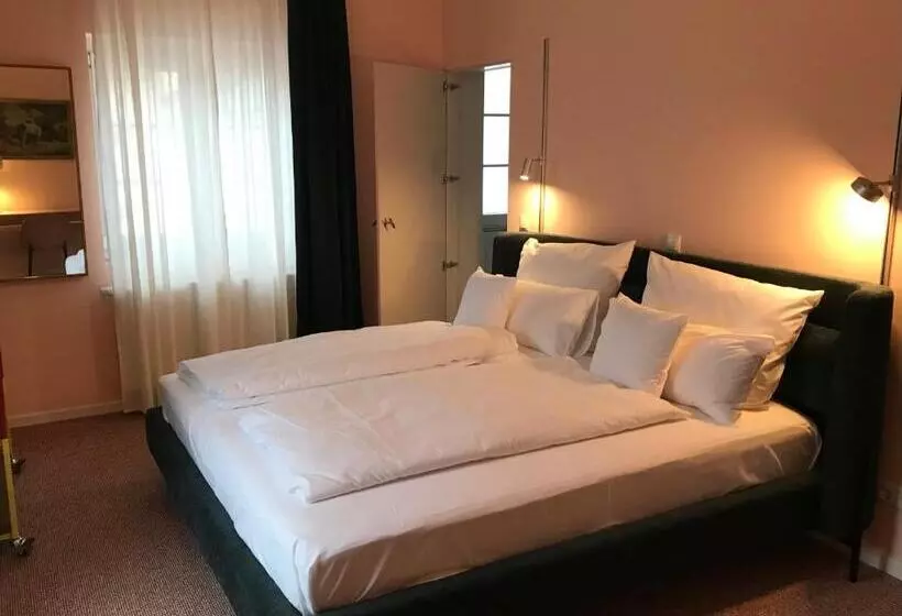 Aamiaismajoitus (B&B) Lèvres