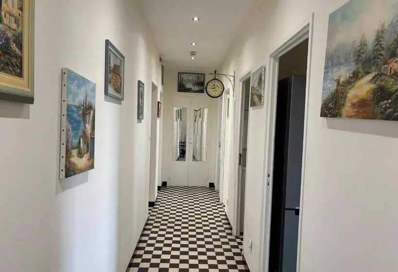 ペンション Brinette Room