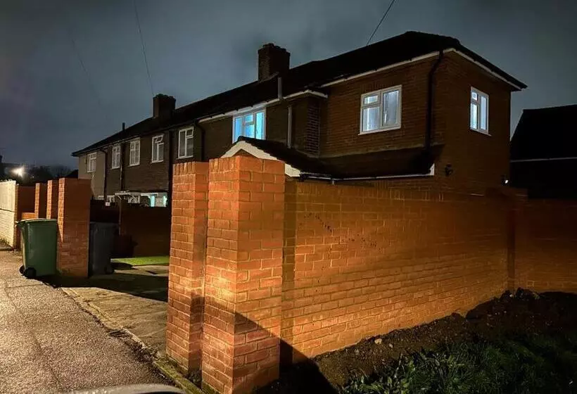 ペンション Cosy Smart/small Double Room In Keedonwood Road Bromley