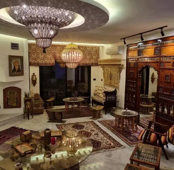 ペンション Dar Al Makam   Luxury Experience