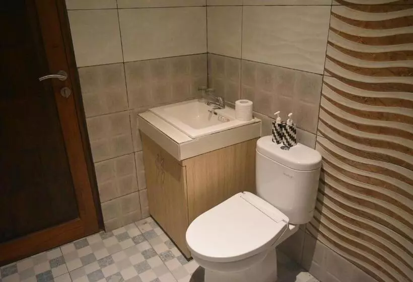 ペンション Ketut Joglo Guest House