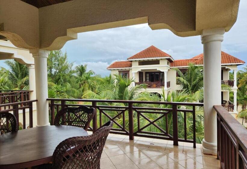 استراحتگاه La Beliza Cobia 505