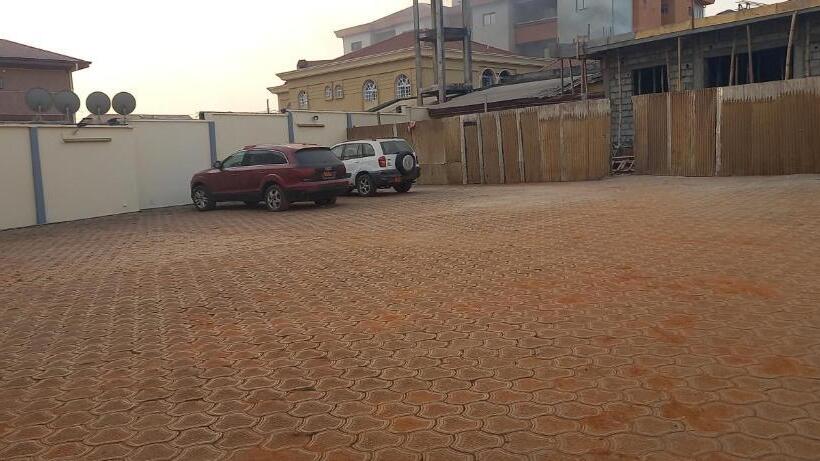 Appart Hotel Mireille