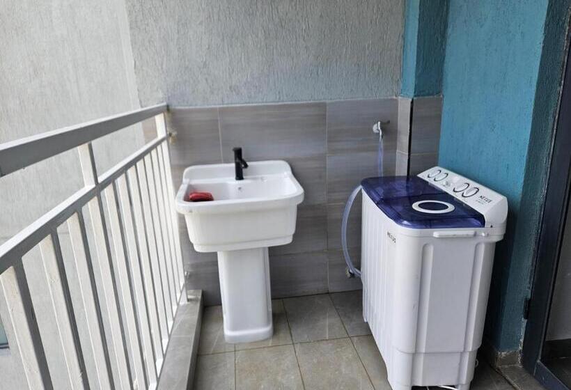 Holiday Inn Suits Nairobi