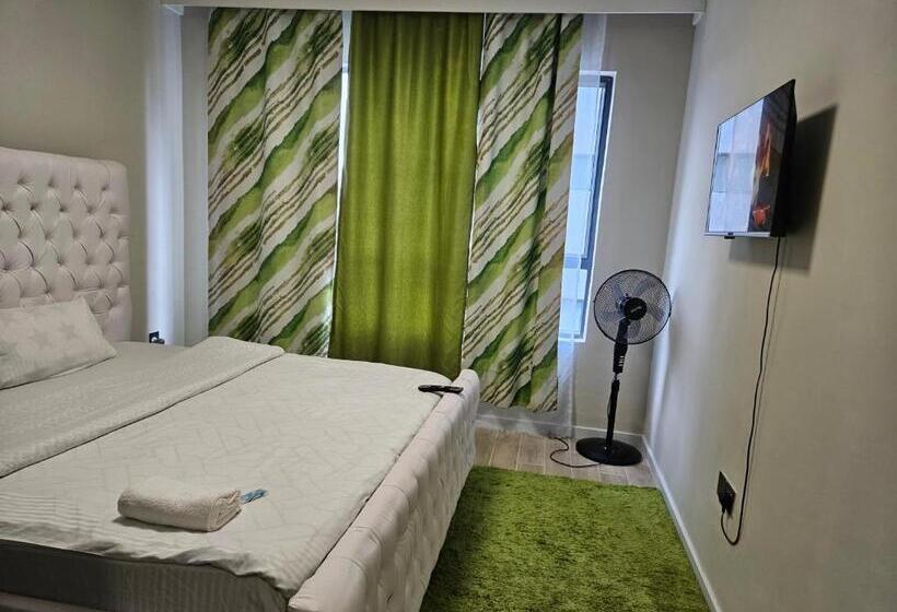 Holiday Inn Suits Nairobi