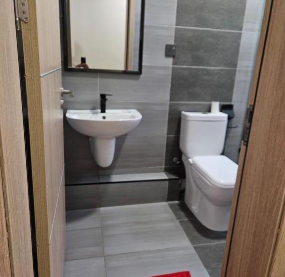 Holiday Inn Suits Nairobi