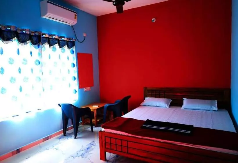 Hotelli Auro Galaxy Pondy With Swimming Pool