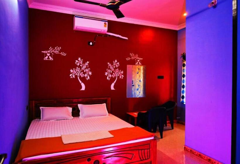 호텔 Auro Galaxy Pondy With Swimming Pool