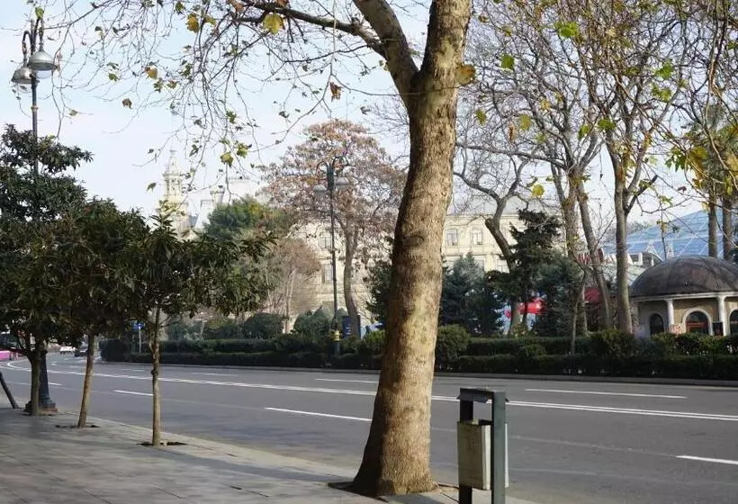 Hotelli Baku Parks