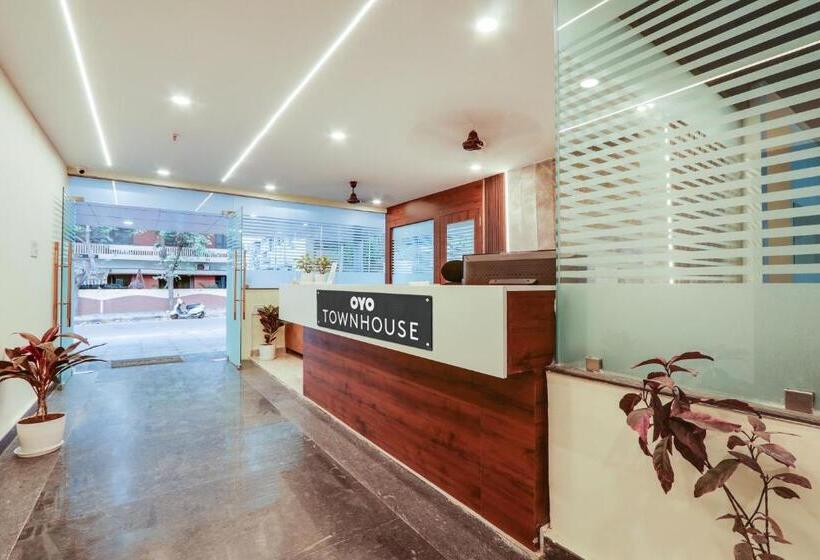 בית מלון כפרי Collection O Gokul Pride