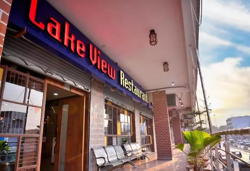 ホテル Lake View