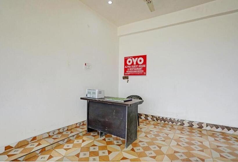 酒店 Oyo Alpha Guest House & Restaurant