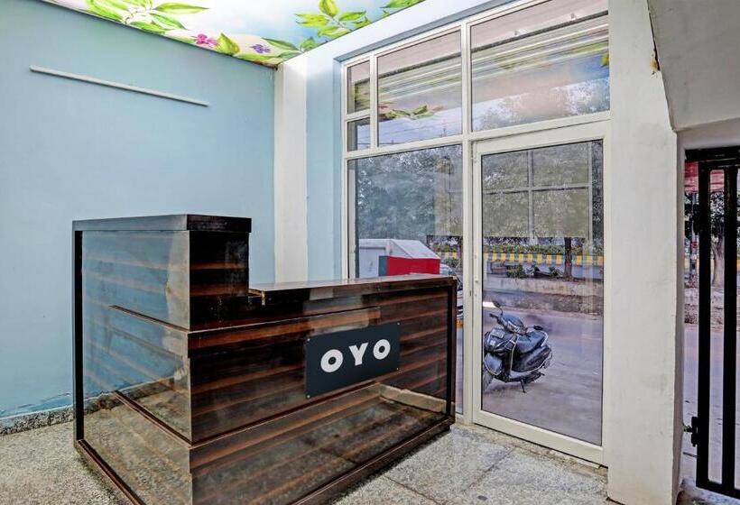 בית מלון כפרי Oyo The Batter Inn