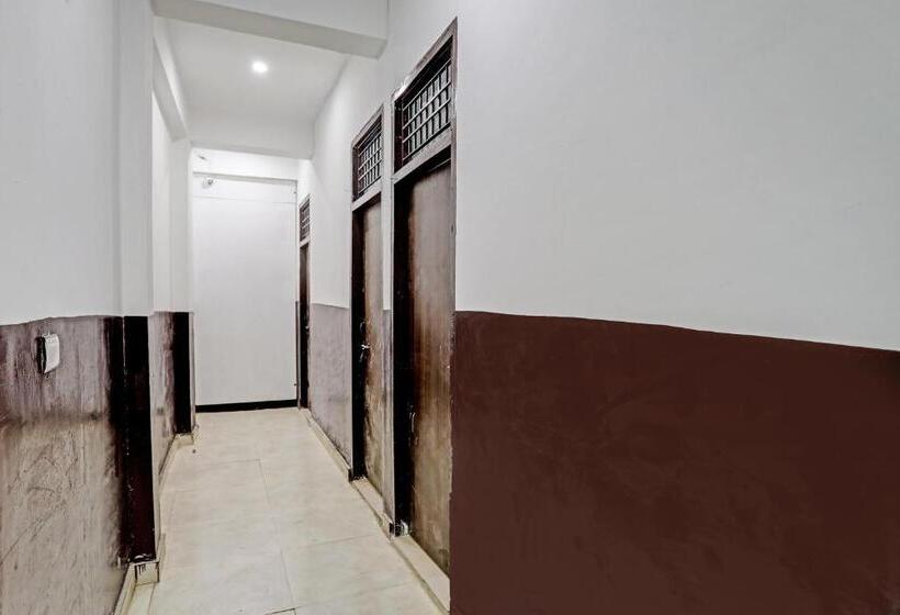 בית מלון כפרי Oyo The Batter Inn