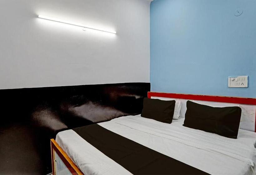 בית מלון כפרי Oyo The Batter Inn