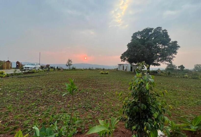 호텔 The Serenity Resort Panchgani