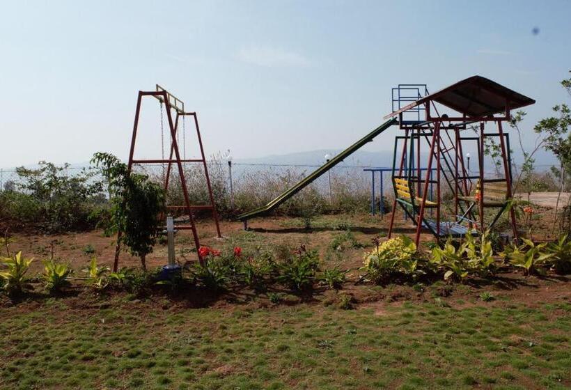호텔 The Serenity Resort Panchgani