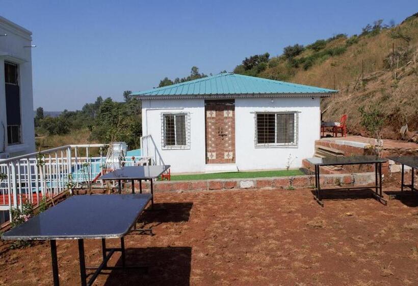 호텔 The Serenity Resort Panchgani