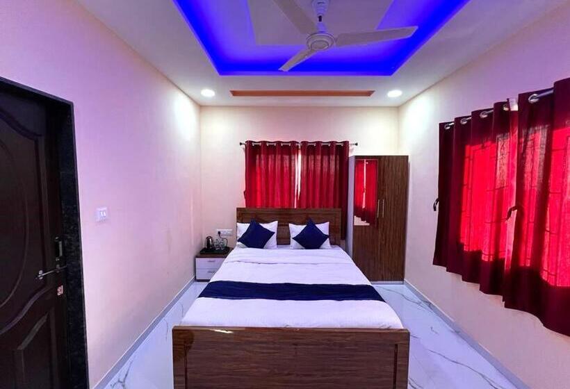 호텔 The Serenity Resort Panchgani