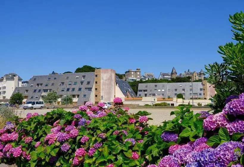 Hotelli Vvf Côte De Granit Rose à Trébeurden