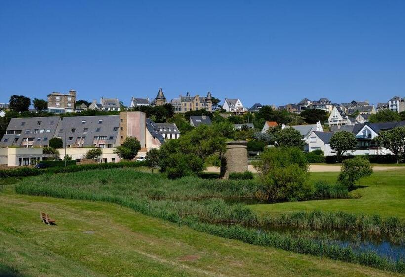 Hotel Vvf Côte De Granit Rose à Trébeurden