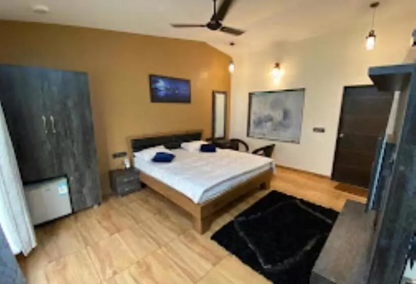Jimira Resort , Shivrajpur