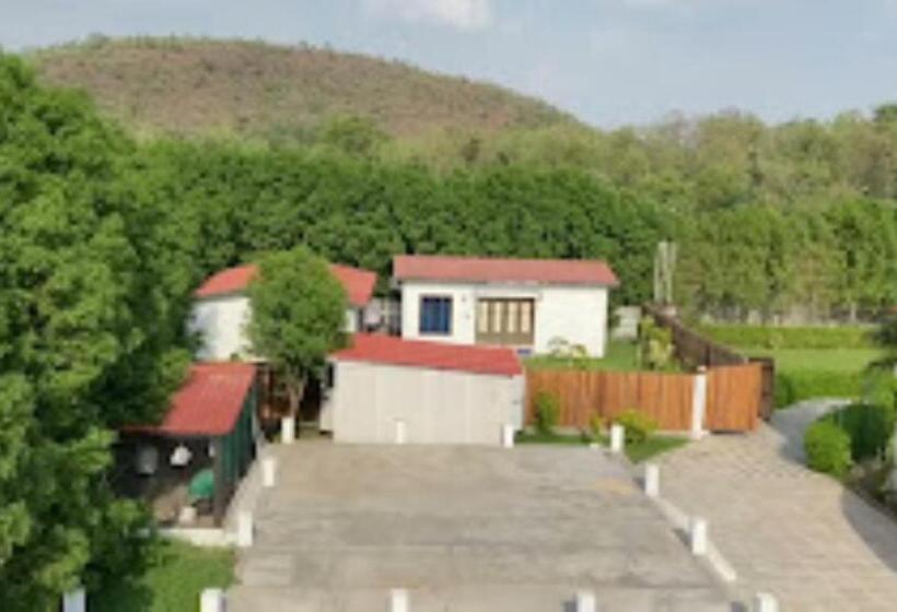 Jimira Resort , Shivrajpur