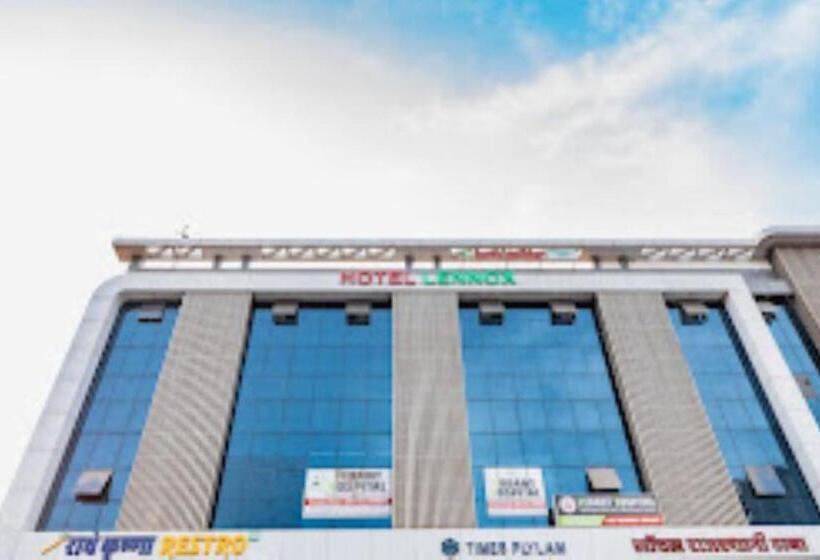 Lennox Hotel , Surat