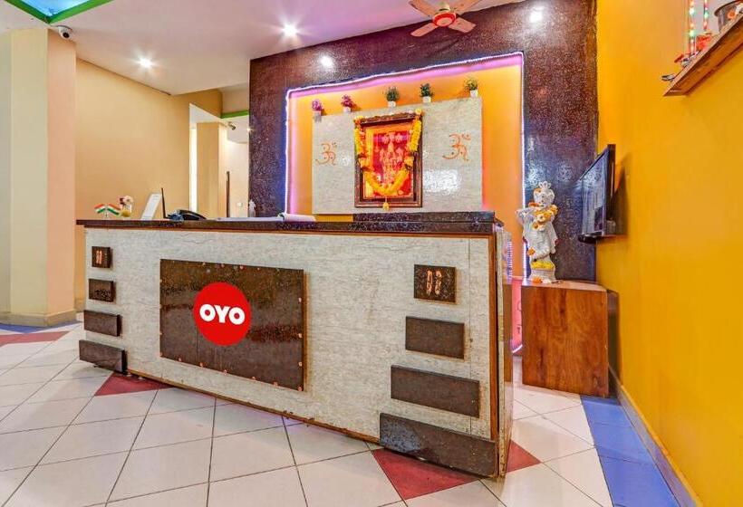 Oyo Flagship Hotel Samruddhi Lodge