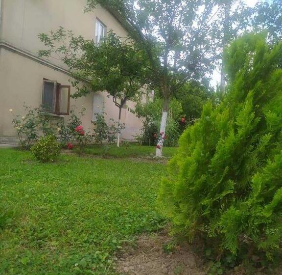 پانسیون Georgian House