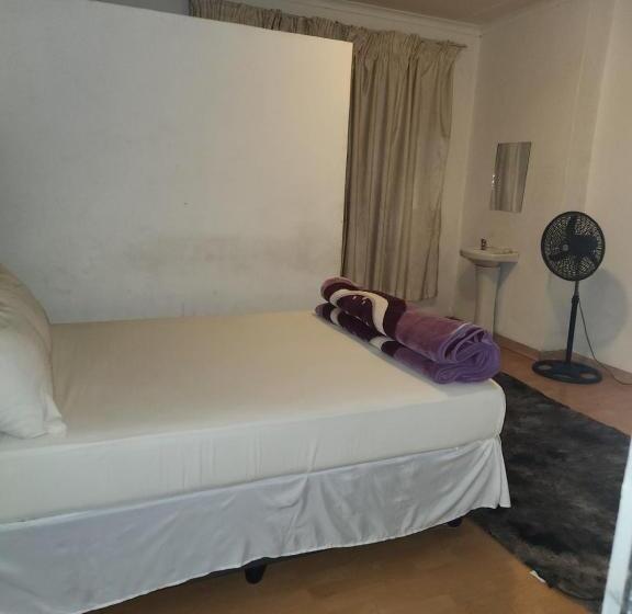 Pensão Hunters Nest Guest House Bronkhorstspruit