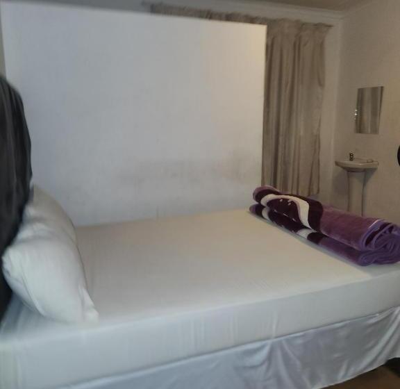 Pensão Hunters Nest Guest House Bronkhorstspruit