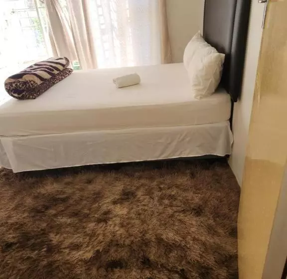 Majatalo Hunters Nest Guest House Bronkhorstspruit