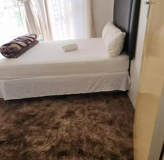 Majatalo Hunters Nest Guest House Bronkhorstspruit