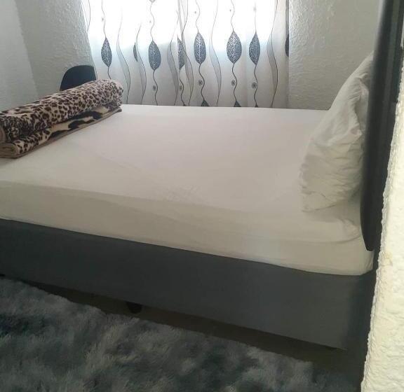 Pensão Hunters Nest Guest House Bronkhorstspruit