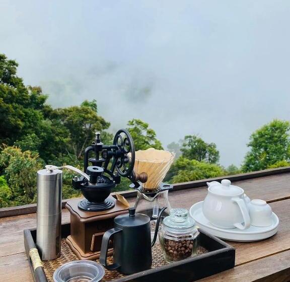 리조트 Sakadburi Homestay