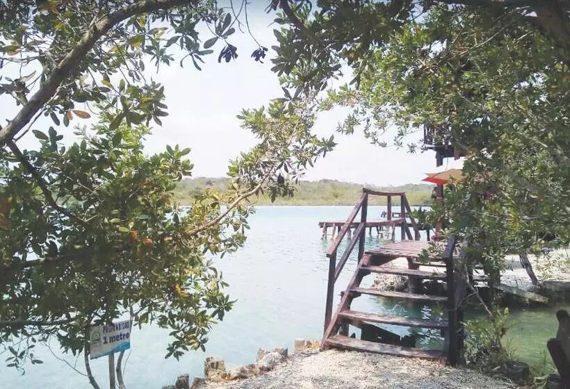 Retkeilymaja Nauh Rooms Xul Ha Bacalar México